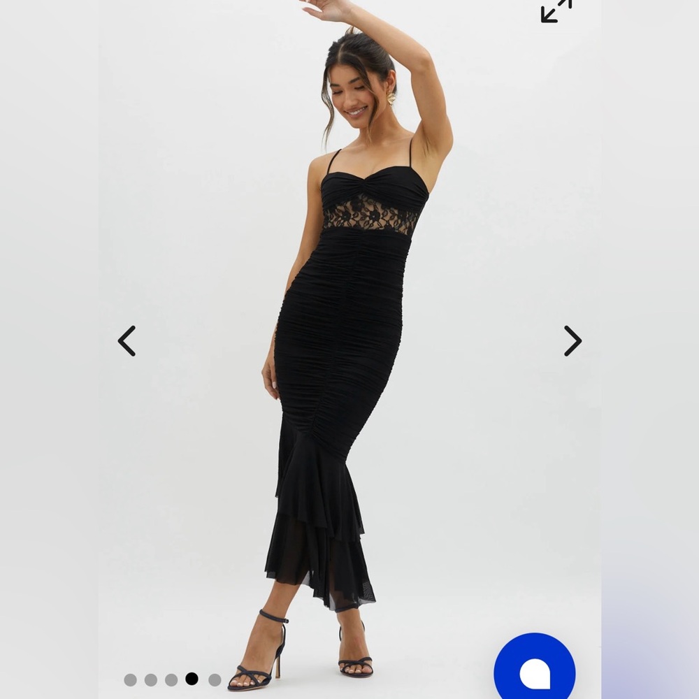 NWT Elegant Black Lace Evening Dress